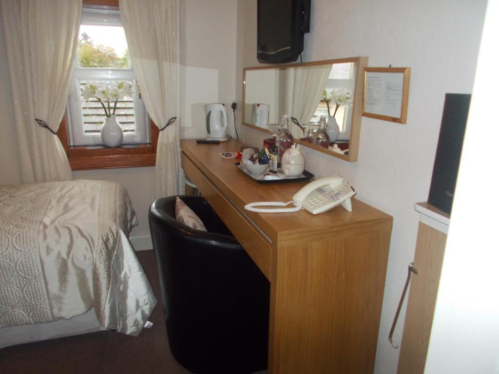 Pitreavie Guest House ดันเฟิร์มลิน ห้อง รูปภาพ